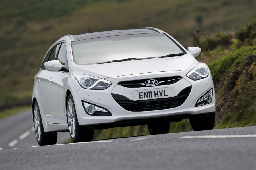  Hyundai i40 Station Wagon CRDi 2011 года  (UK) (фото 80 из 146)